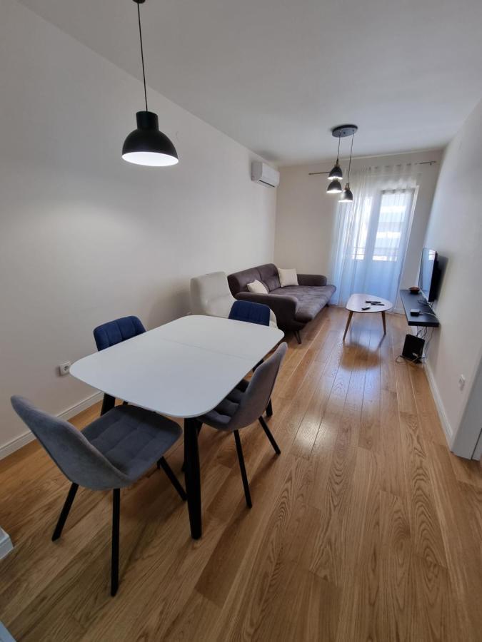 Regina Apartment 波德戈里察 外观 照片